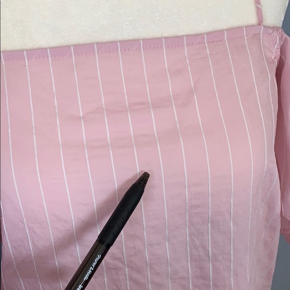 Cold Shoulder Blouse - Picture 6 of 8